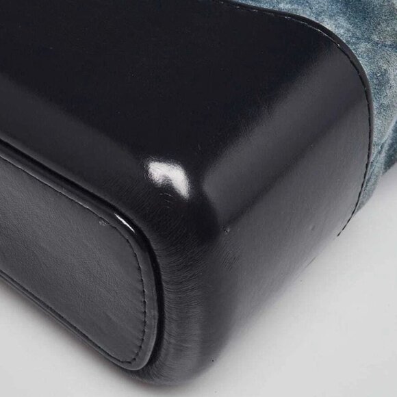 Chanel Blue Quilted Suede and Leather Medium Gabrielle Hobo Bag - Picture 6 of 11